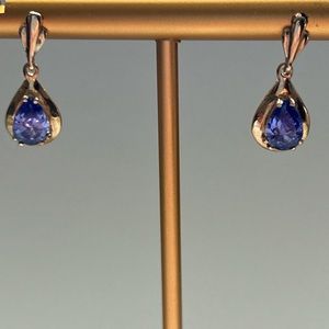 14 Karat Gold 1.6 Carat Pear Tanzanite Drop Earrings
